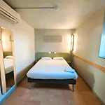 Ibis Budget Ferrand - Le Brezet - Aeroport ホテル クレルモン・フェラン