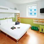 Hotel Ibis Budget Ferrand - Le Brezet - Aeroport 2*