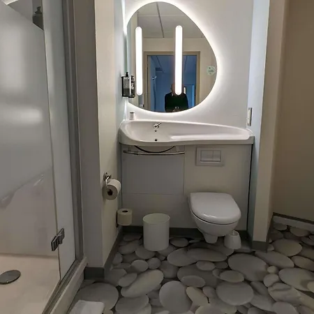 Ibis Budget Ferrand - Le Brezet - Aeroport 2*