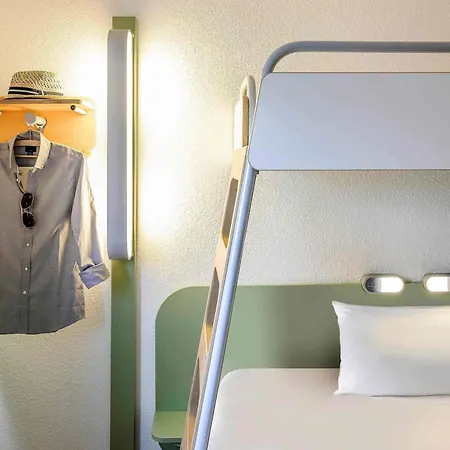 Hotel Ibis Budget Ferrand - Le Brezet - Aeroport