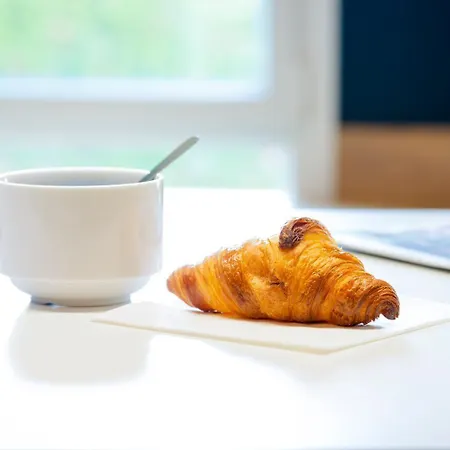 Hotel Ibis Budget Ferrand - Le Brezet - Aeroport Clermont-Ferrand