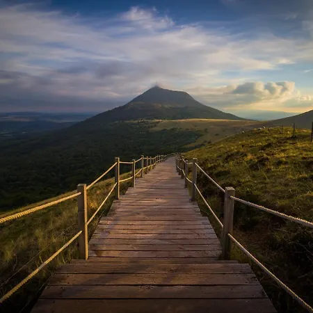 Hotel Ibis Budget Ferrand - Le Brezet - Aeroport 2*