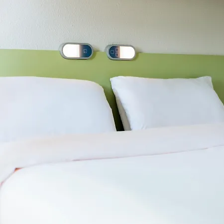 Ibis Budget Ferrand - Le Brezet - Aeroport