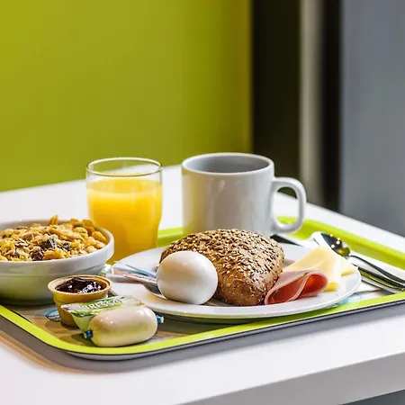 Ibis Budget Ferrand - Le Brezet - Aeroport Szálloda