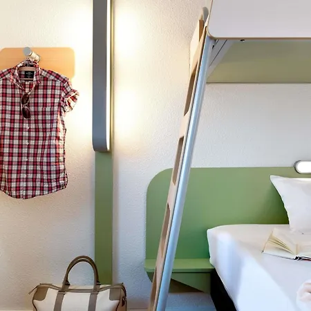 ホテル Ibis Budget Ferrand - Le Brezet - Aeroport 2*