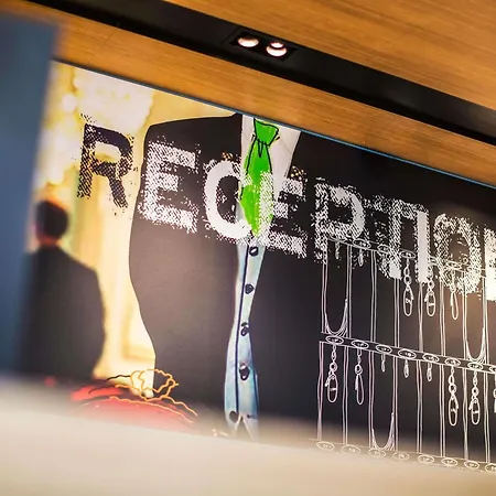 Hotel Ibis Budget Ferrand - Le Brezet - Aeroport