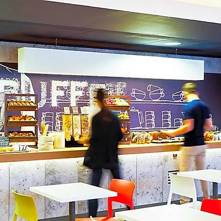 Ibis Budget Ferrand - Le Brezet - Aeroport מלון