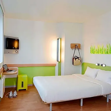Ibis Budget Ferrand - Le Brezet - Aeroport 2* 克莱蒙费朗