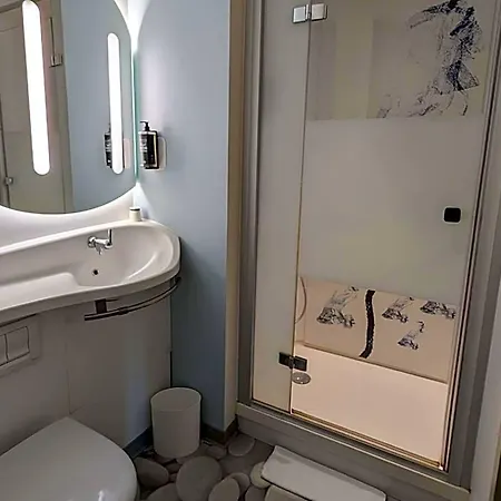 Ibis Budget Ferrand - Le Brezet - Aeroport