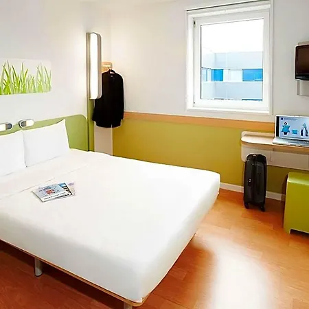 מלון Ibis Budget Ferrand - Le Brezet - Aeroport