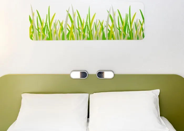 Ibis Budget Ferrand - Le Brezet - Aeroport Hotel 2*