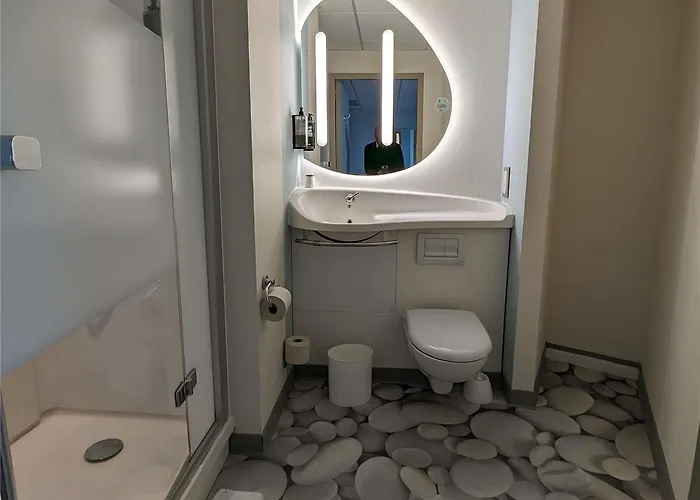 Ibis Budget Ferrand - Le Brezet - Aeroport 2*