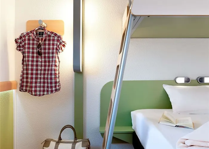 Ibis Budget Ferrand - Le Brezet - Aeroport Hotel Clermont-Ferrand