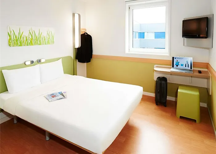 Ibis Budget Ferrand - Le Brezet - Aeroport Hotel Clermont-Ferrand