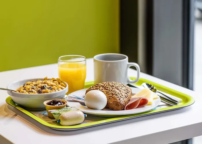 Ibis Budget Ferrand - Le Brezet - Aeroport Hotel