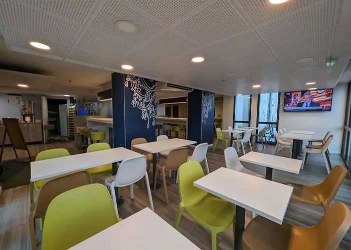 Hotel Ibis Budget Ferrand - Le Brezet - Aeroport 2*